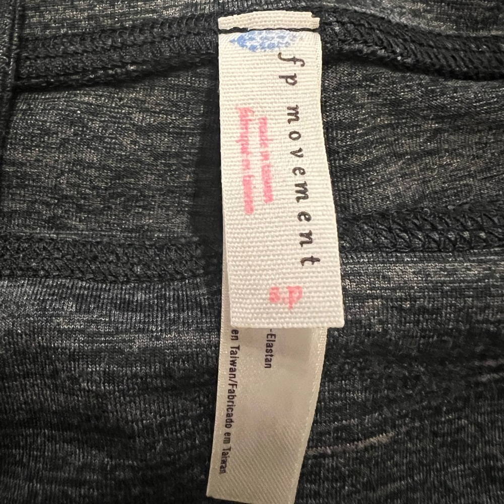 Free People Movement Revolve Cut Out High Waist Leggings - Small - Picture 6 of 7